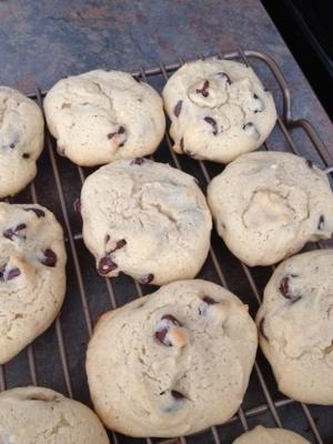 chocolate chip cheesecake cookies