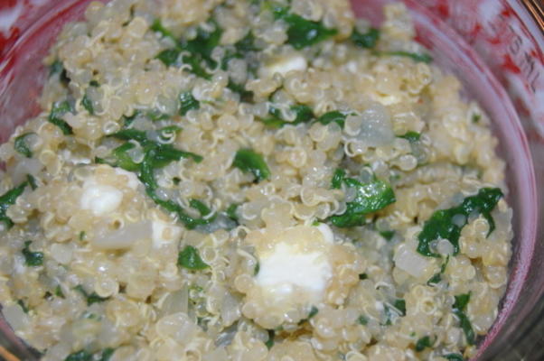 quinoa met spinazie en fetakaas
