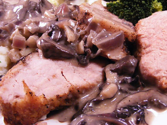 varkenshaas met champignonsaus