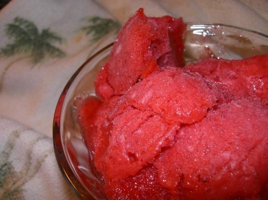 no-no aardbeien sorbet met vierchettes