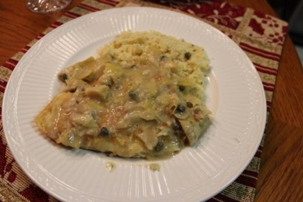 Parmezaanse Crusted tilapia met citroen kappertjesaus