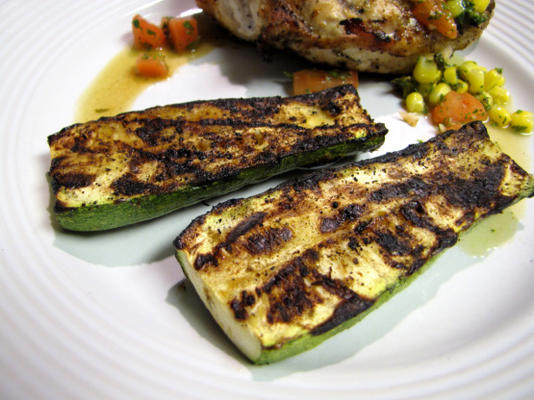 gegrilde courgette met komijn