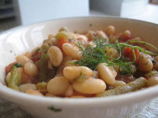 Griekse aardappel, courgette en bonenstoofpot