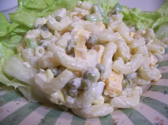 cheddar-macaroni salade
