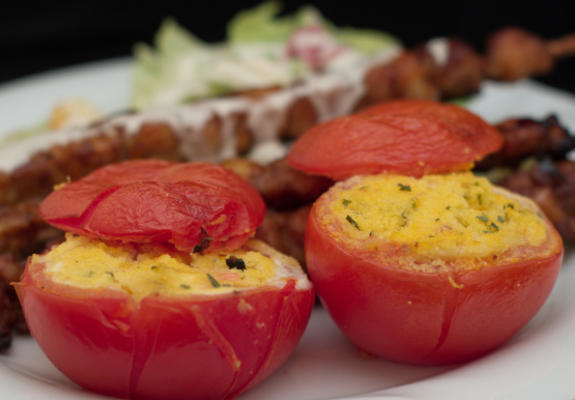 tomaten met een polenta vulling