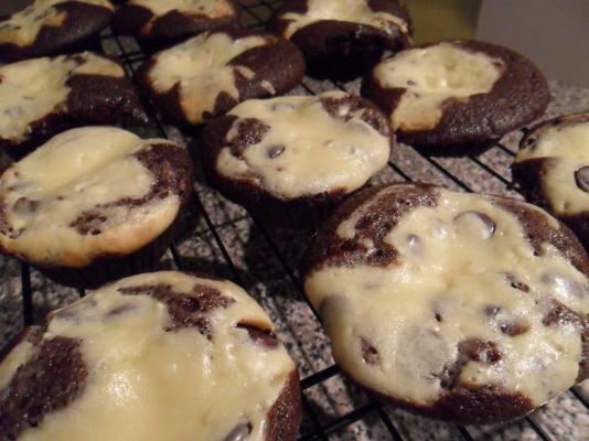 roomkaas en chocolade muffincakes