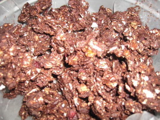 chocolade matzoh clusters