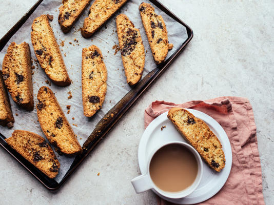 coffeeshop stijl eenvoudig cake mix biscotti