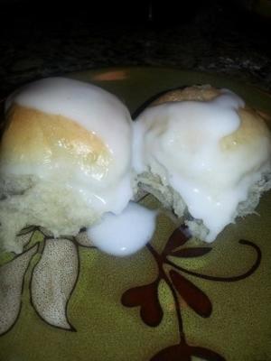 eenvoudige pani popo, samoan kokosbrood