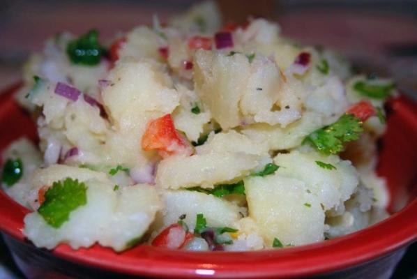 zuidwestelijke aardappelsalade met limoen-koriander vinaigrette