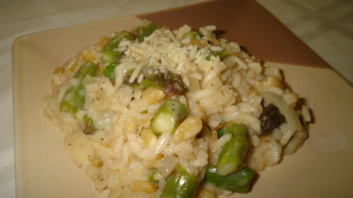 risotto van asperges met pijnboompitten