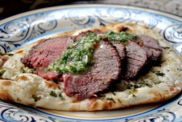 Argentijns gegrild zijsteak met chimichurri-saus