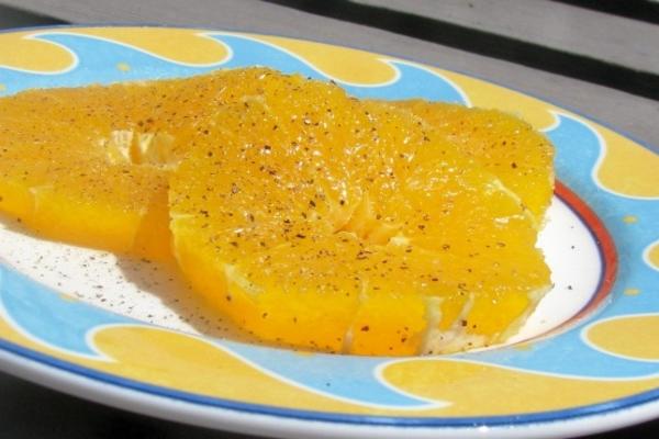Braziliaanse sinaasappelsalade