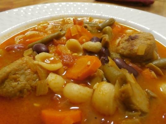 mini gehaktbal minestrone