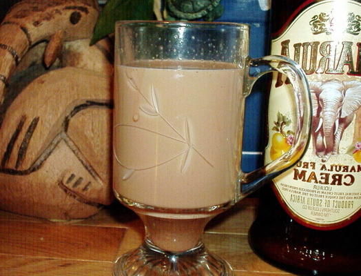 amarula cafandeacute; de cacao