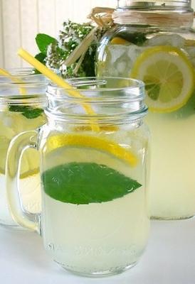 limonade met verse munt