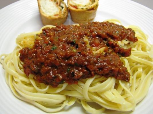 linguine met rode pepersaus