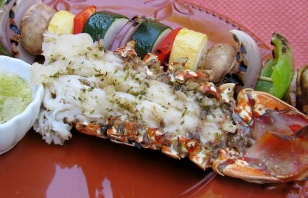 gegrilde knoflook dragon kreeft staarten