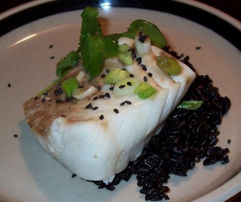 sake gestoomde zeebaars