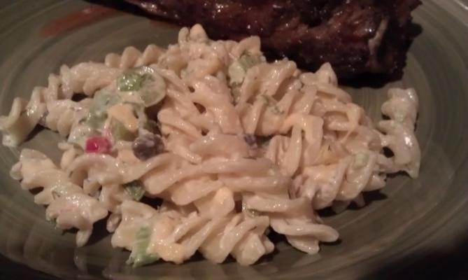cheddar dille en veggie pastasalade