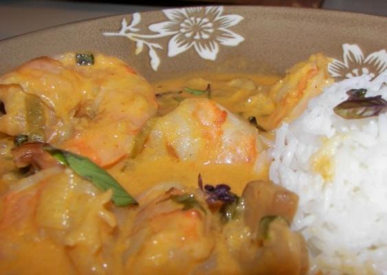 Thaise garnalen en plantaardige curry
