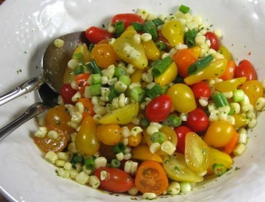 maïs- en tomatensalade met korianderdressing