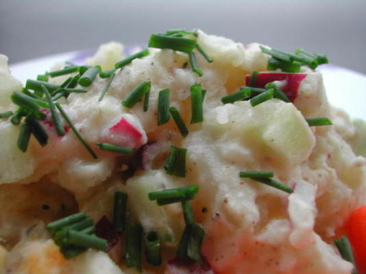zure roomaardappelsalade - kartoffelsalat med surflandoslash; de