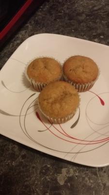 één bananenbroodmuffins