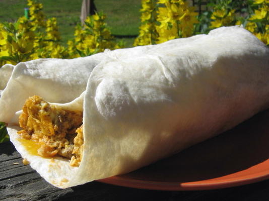 maak ontbijtburrito's