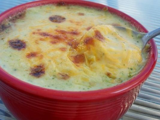 broccoli soep met cheddar kaas