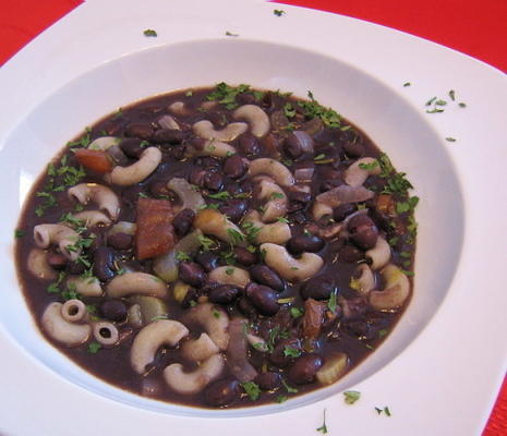 Florentijnse witte bonesoep met pasta