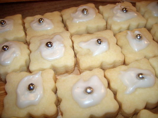 mini shortbread cookies