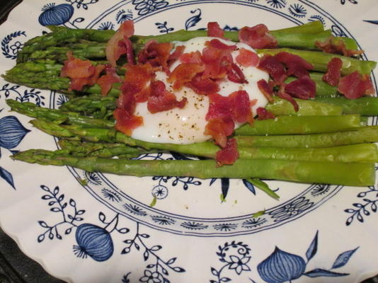 asperges en eieren, een speciale ontbijttraktatie