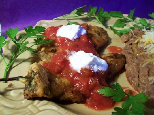 klassieke chili rellenos met anaheim-pepers