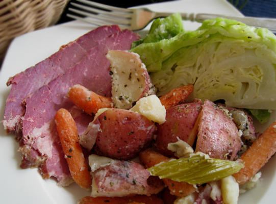 corned beef diner in de crock-pot