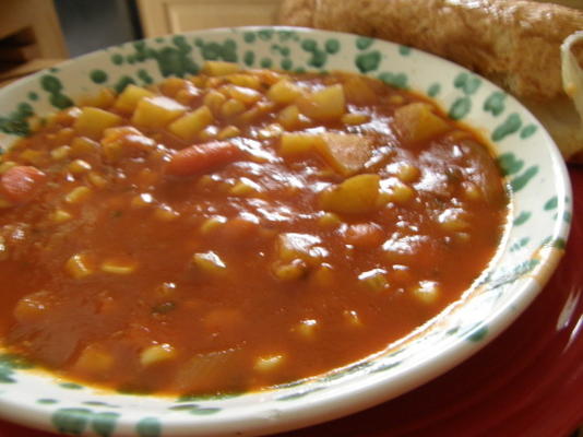 Italiaanse aardappel soep (minestra di patate)