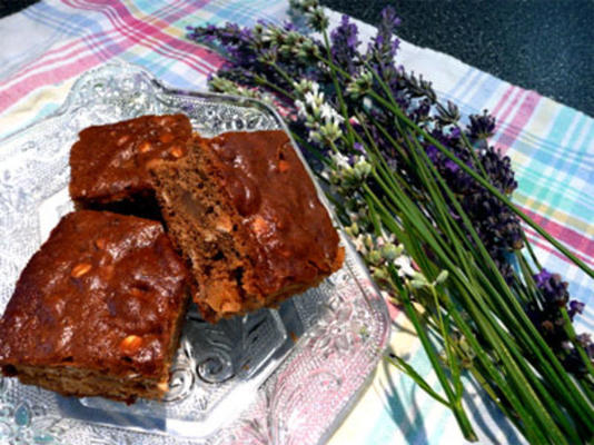 Yorkshire Parkin - kleverige havermout peperkoek voor vreugdevuur nacht