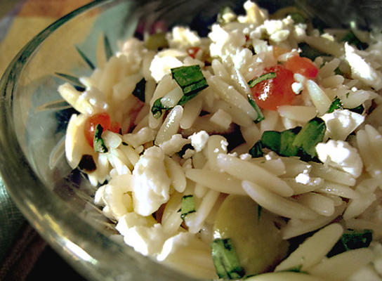 mediterrane orzo salade