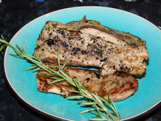 grill varkensvlees met rozemarijn en lavendel