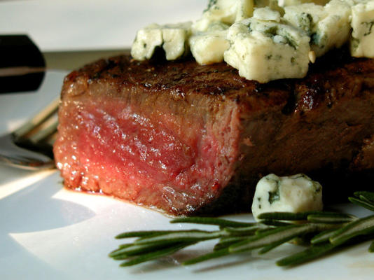 filet mignon met blauwe kaas