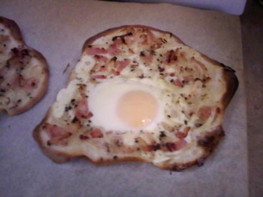 tarte flambee (elzassische pizza)