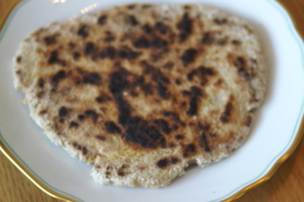 aayi's jowar / jolad roti (glutenvrij plat Indiaans brood)