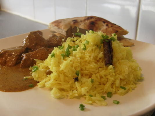 kurkuma rijst door madhur jaffrey