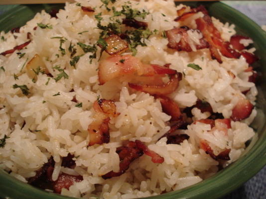 rijstkoker spek en ui rijst