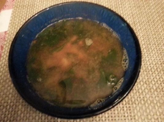 spinazie en garnalen miso-soep