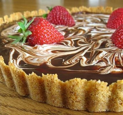 Strawberry s'more tart