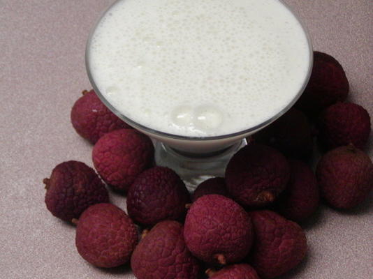 lychee lime lassi (yoghurtdrank)