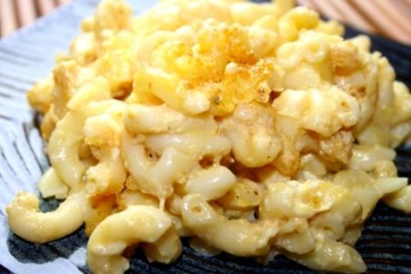 gebakken macaroni en kaas-amish