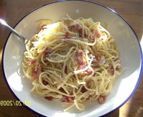 tonijn en spek pasta fina