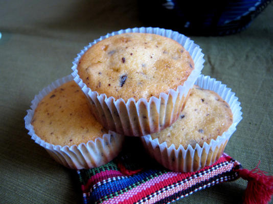 chocolate-chip-yoghurt-muffins